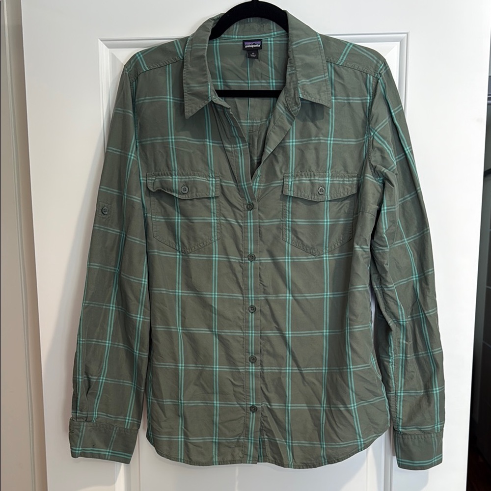 Patagonia Green Button Down Shirt